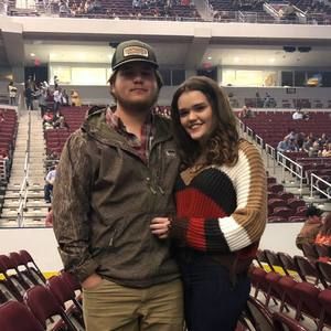 Meet your Posher, Ashton